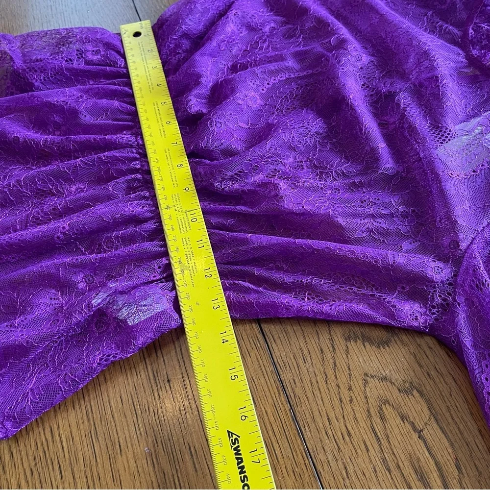 Banana republic purple high neck lace peplum top XS petite - Picture 7 of 14